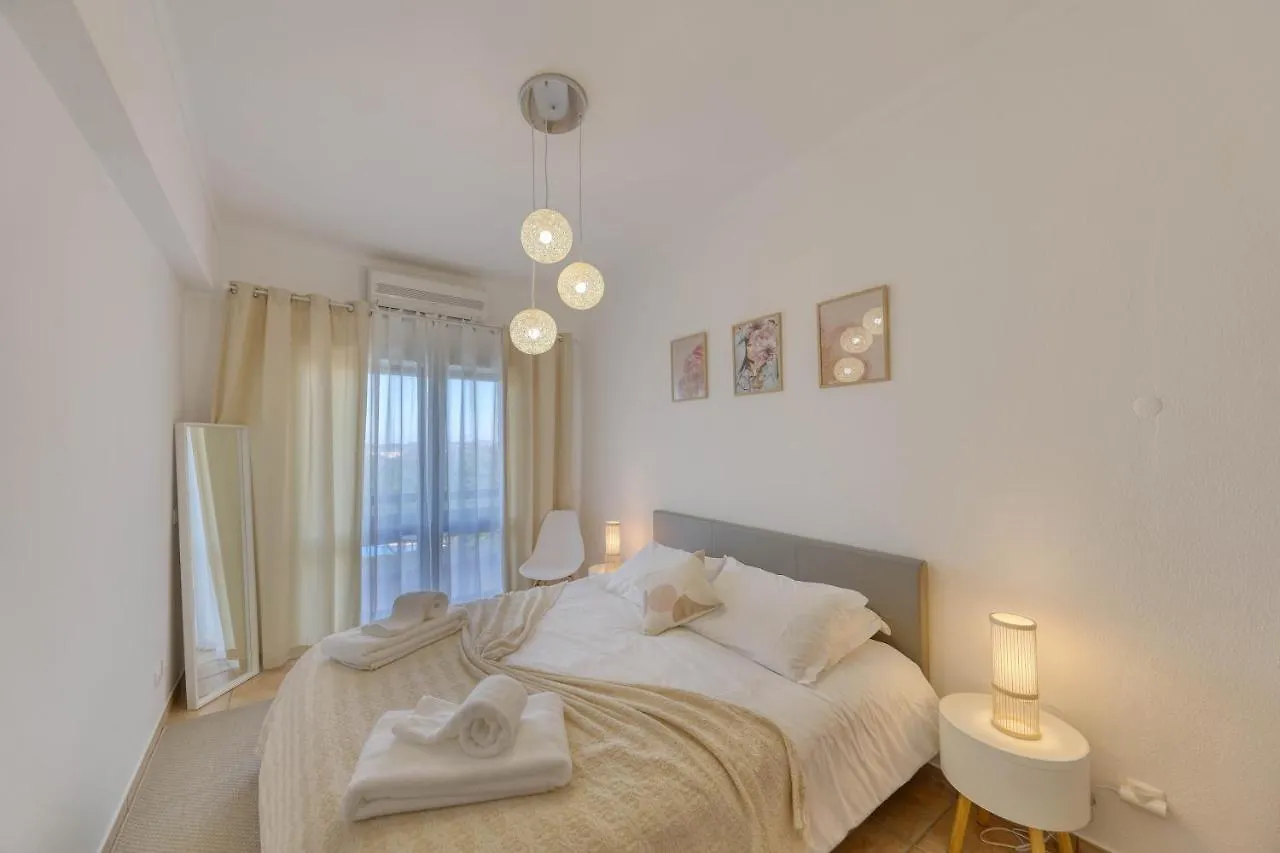 Apartamento T2 Renovated With Ocean View Vilamoura Quarteira