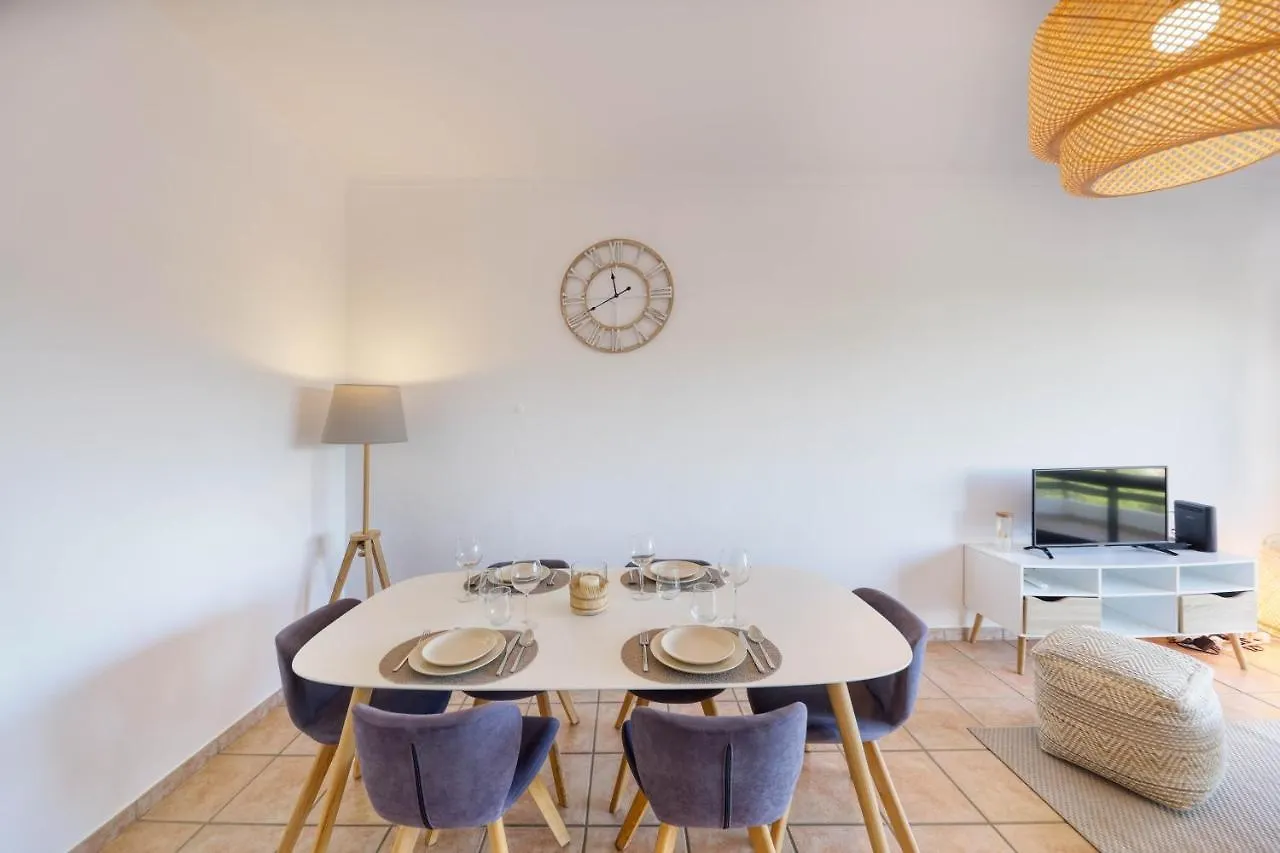 T2 Renovated With Ocean View Vilamoura Quarteira Portugal